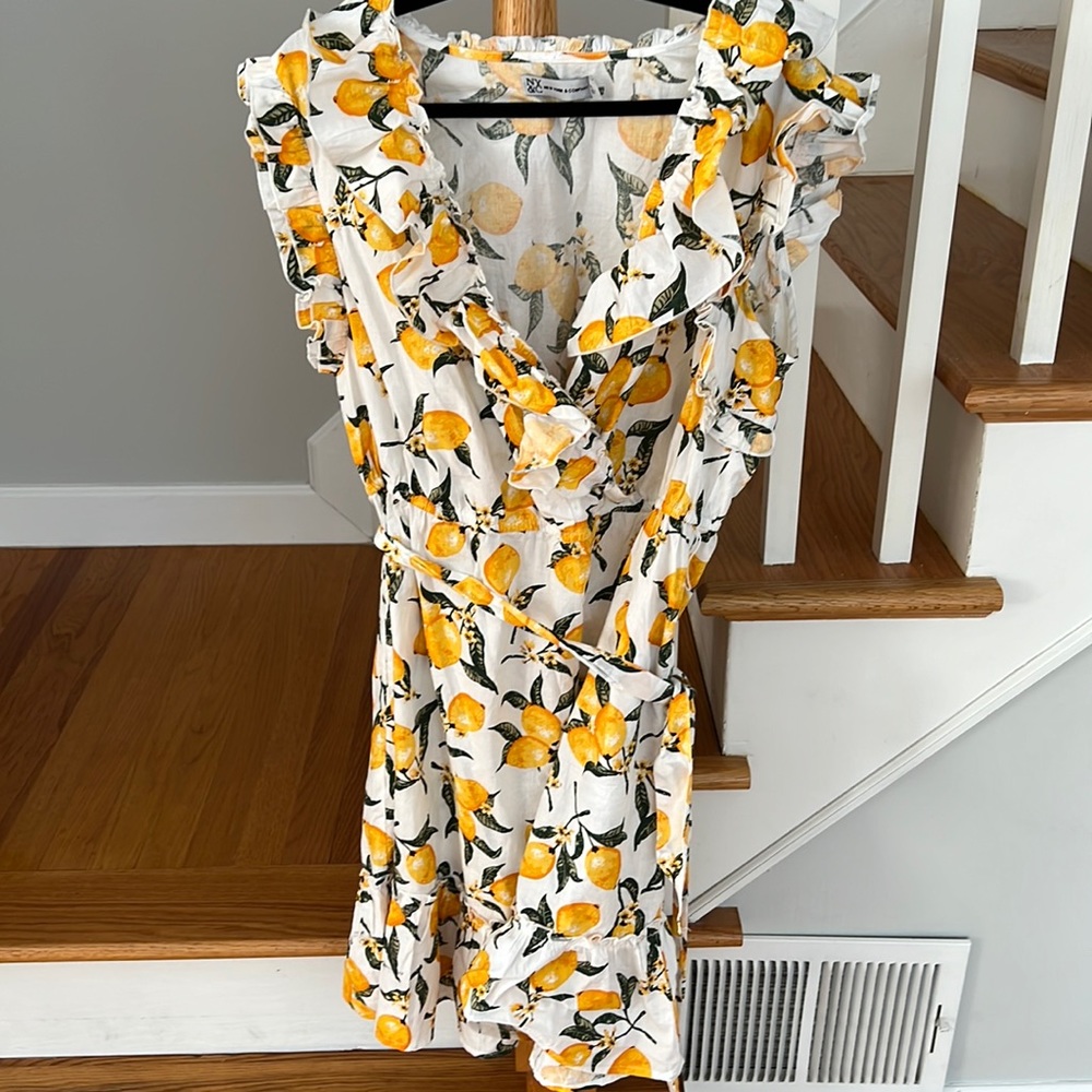 Lemon dress
